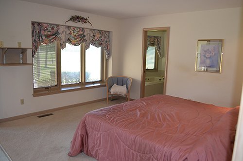 Property photo 22 - ESTATE AUCTION - Immaculate Executive Style Home in East Allen County